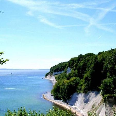 Strandnahe 2-Raum-Ferienwohnung Im Zentrum - Residenz Strandeck Fewo 02 Goehren  Exteriör bild