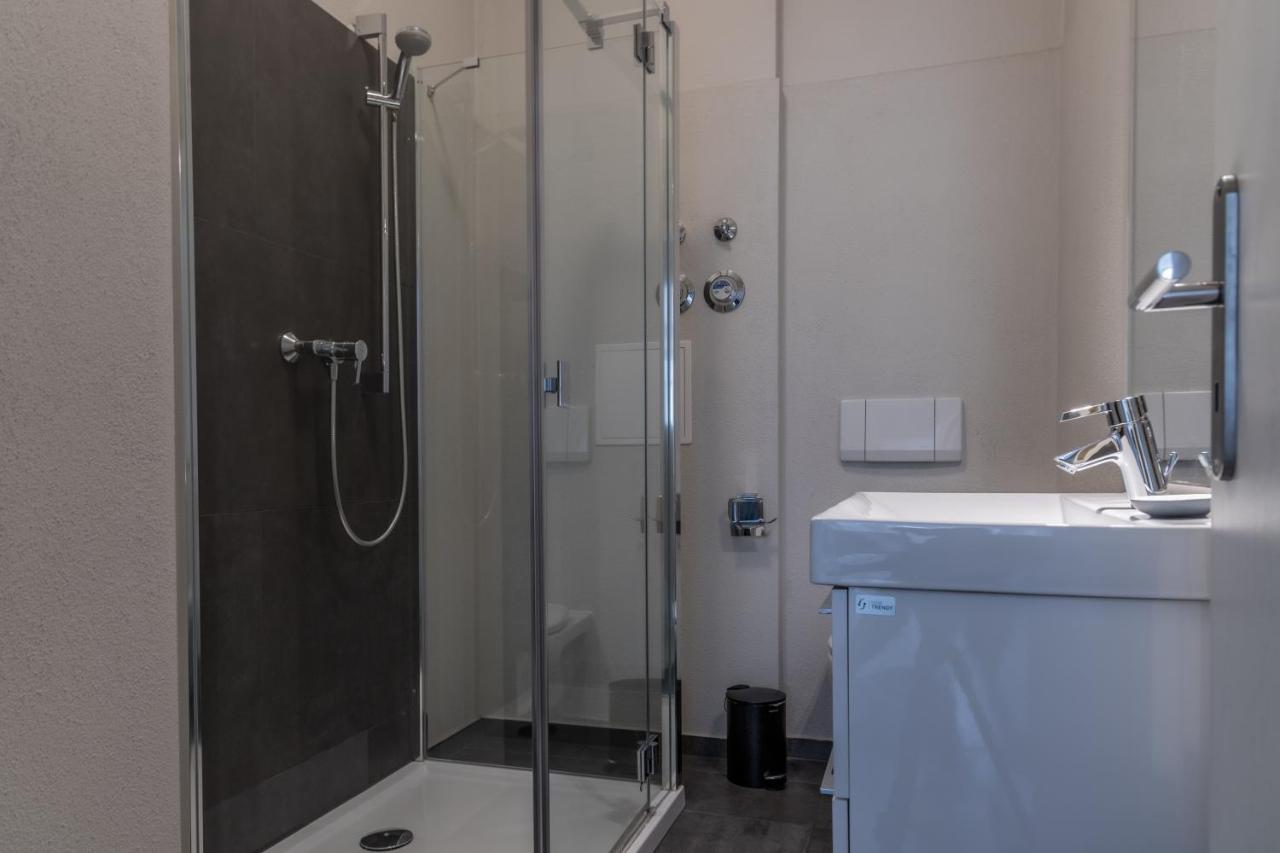 Strandnahe 2-Raum-Ferienwohnung Im Zentrum - Residenz Strandeck Fewo 02 Goehren  Exteriör bild